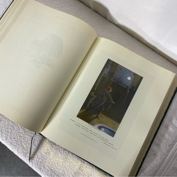 Midpoint Press The Illustrated Library Shakespeare Limited Edition - Picture 8 of 12